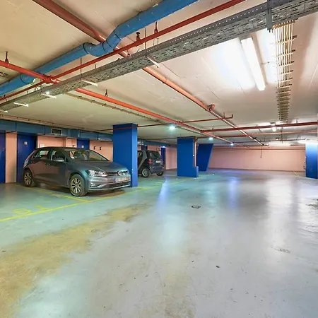 Cosy And Modern With Garage And Swimming Pool Daire *
